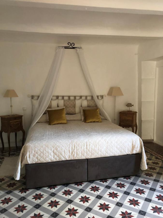 Les Dames De Saint Florent Exterior foto